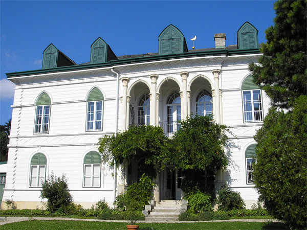 Datei:18 Geymüllerschlössel MAK.jpg