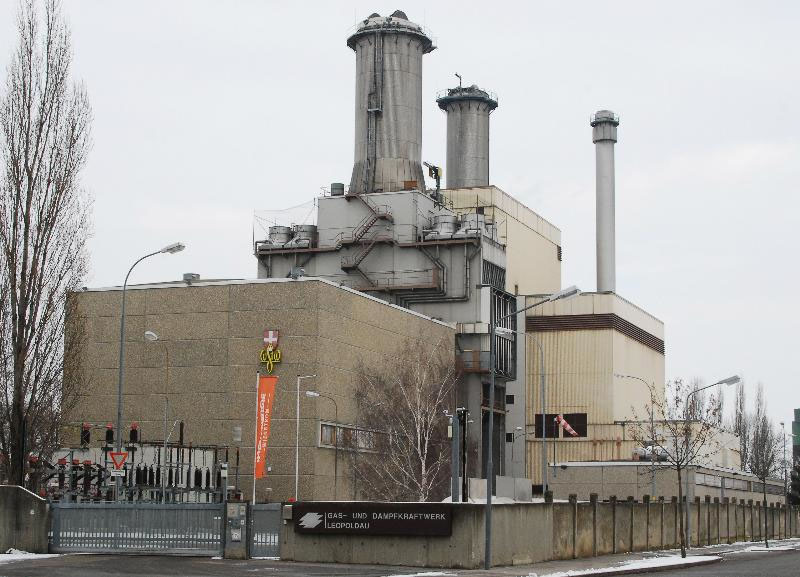 Datei:21 Gasturbinen-Kraftwerk Leopoldau.jpg