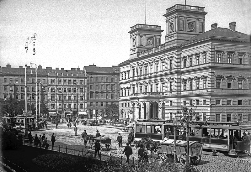 Datei:9 Franz-Josefs-Bahnhof 1905.jpg