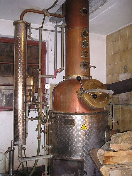 Datei:Destillieranlage.jpg