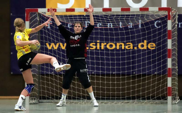 Datei:Handball Torfrau.jpg