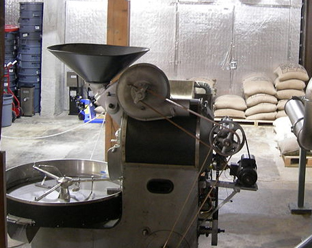 Datei:Kaffee Röstanlage.jpg