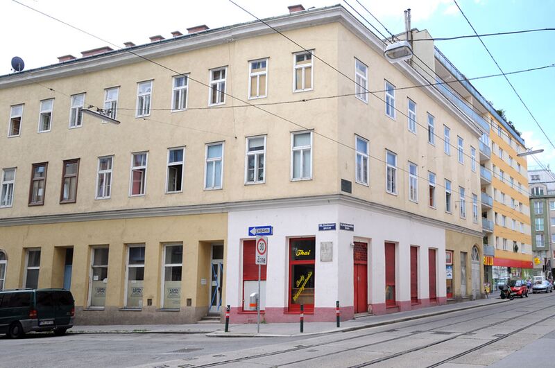 Datei:16 Geburtshaus Gruber.jpg