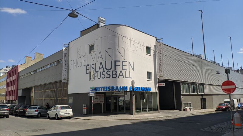 Datei:17 Kunsteisbahn Engelmann.jpg
