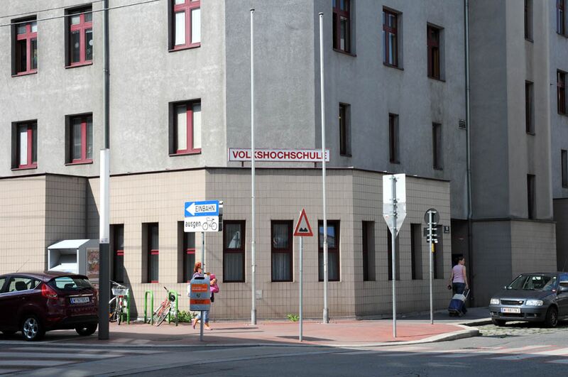 Datei:17 Volkshochschule.jpg