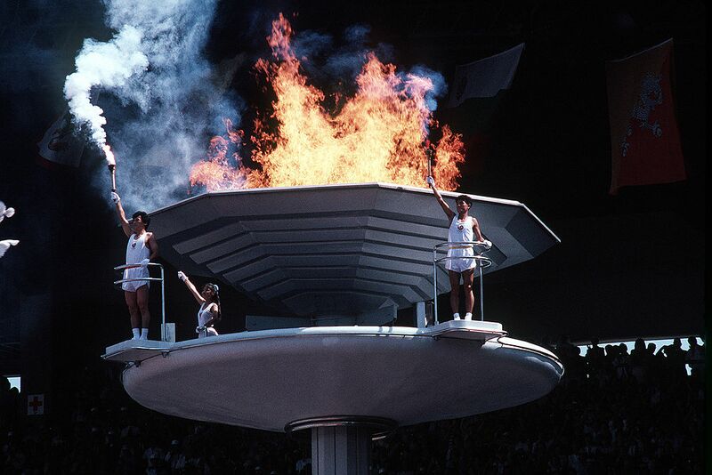 Datei:1988 Olympisches Feuer.jpg