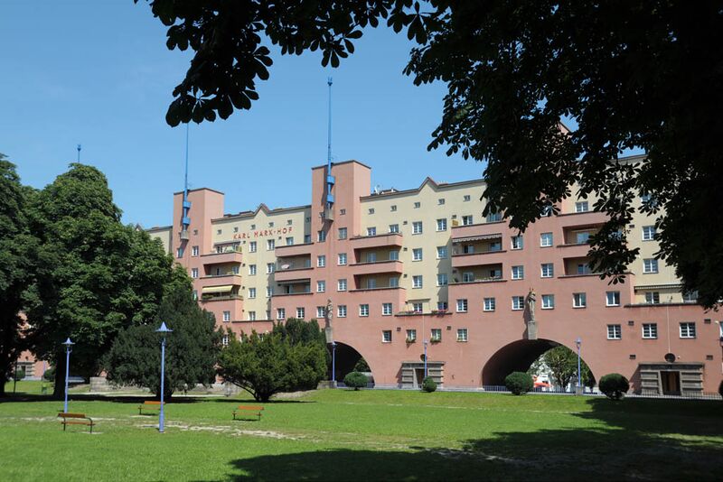 Datei:19 Karl Marx Hof.jpg