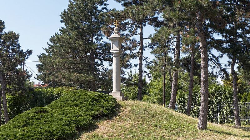 Datei:21 Kugelkreuz.jpg