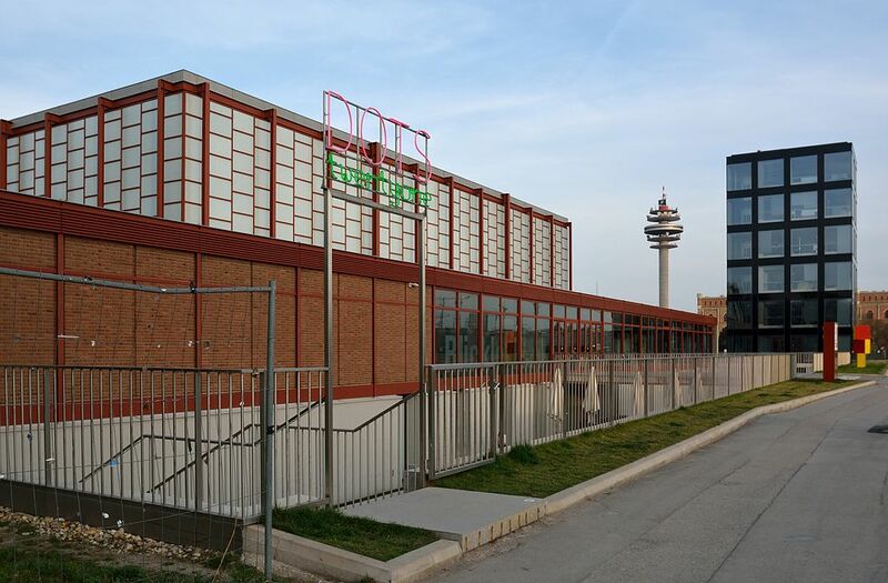 Datei:3 21er Haus.jpg