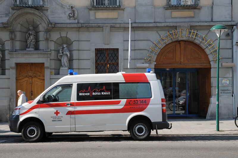 Datei:3 KH St Elisabeth.jpg