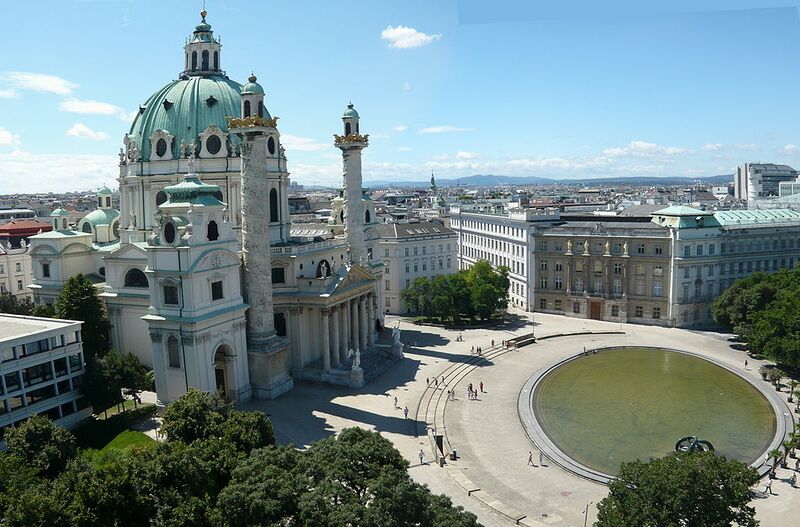 Datei:4 Karlsplatz Karlskirche und TU.jpg