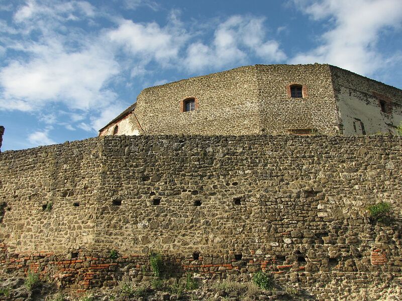 Datei:Güssing Burgmauer.jpg