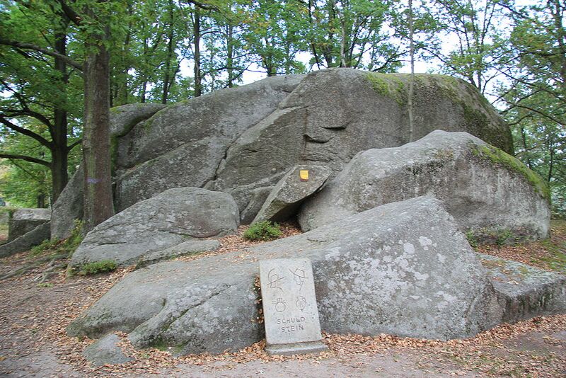 Datei:Schullerstein.jpg