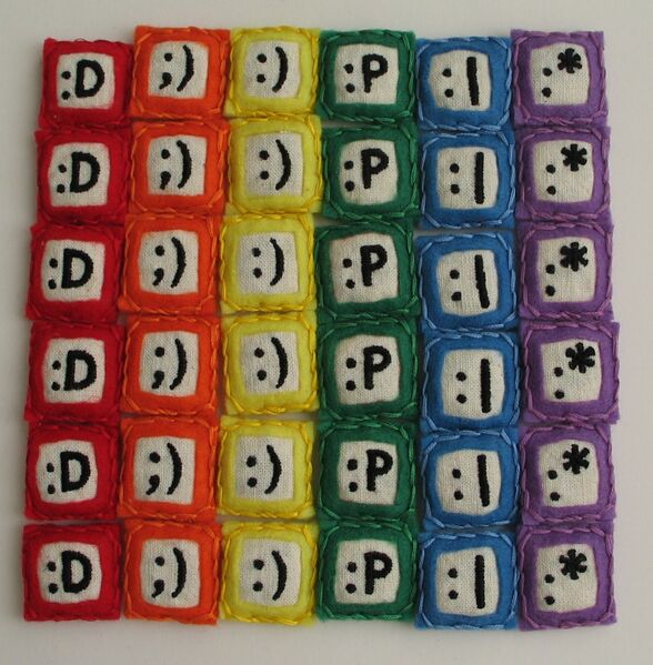 Datei:Smileys auf Magneten.jpg